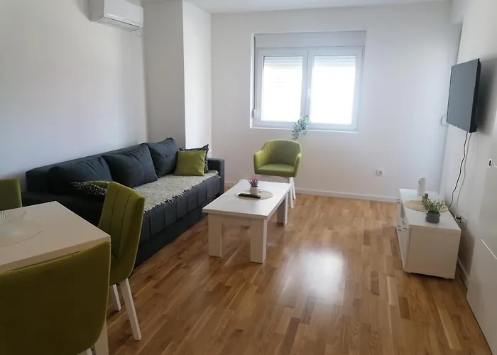 아파트 Relax Hill 소코 반자